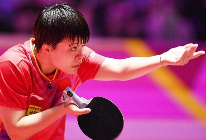 随着合同年 随着合同年