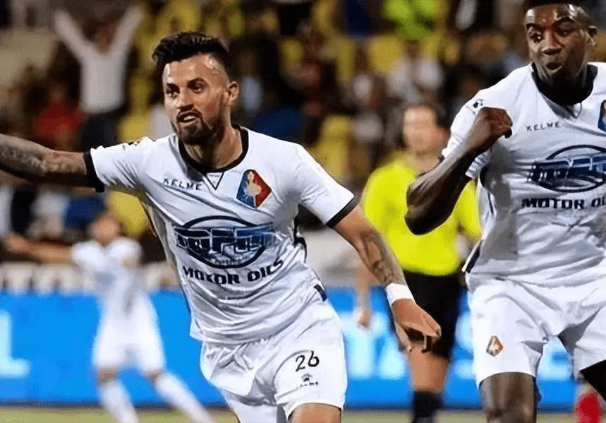 伍的竞技较 伍的竞技较