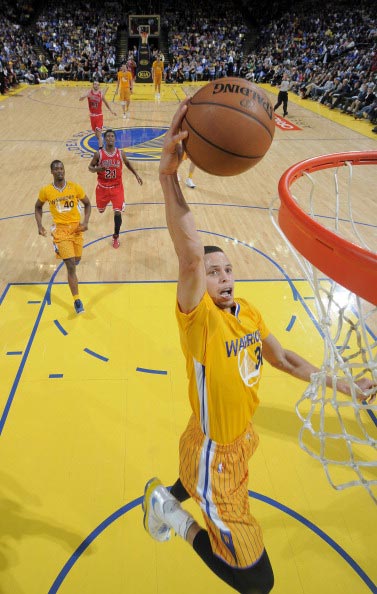 比赛伊始 比赛伊始